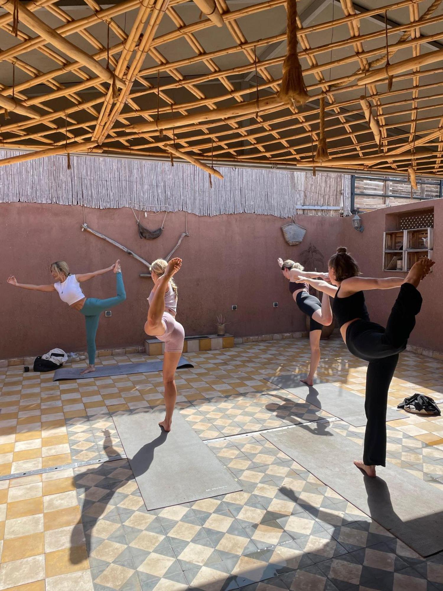 Vibe Surf Morocco Bed and Breakfast Tamraght Eksteriør billede